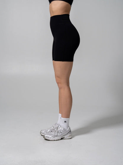 Legacy Short 6” - Onyx Black
