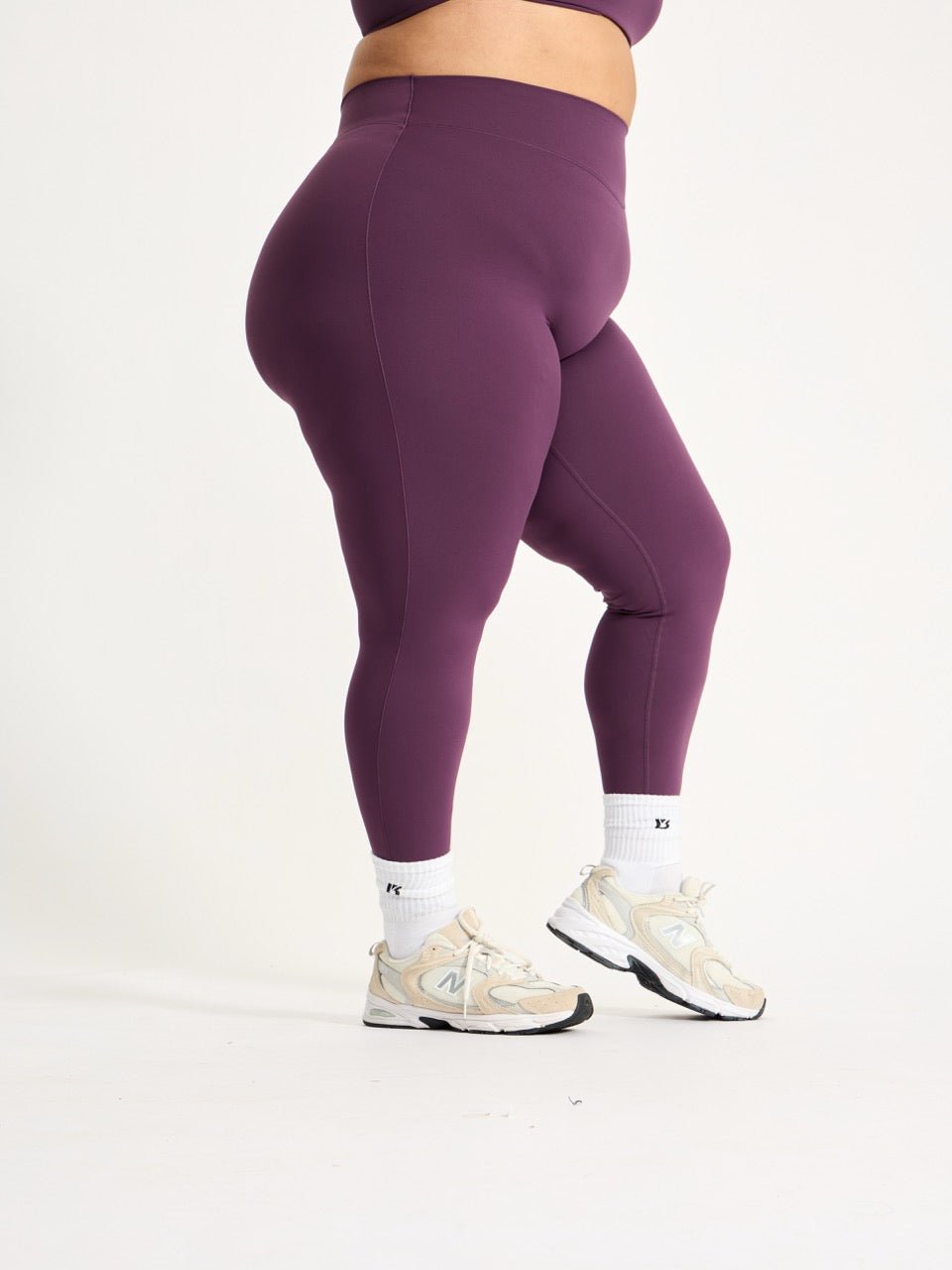 Aggressive Scrunch Legging - High Court