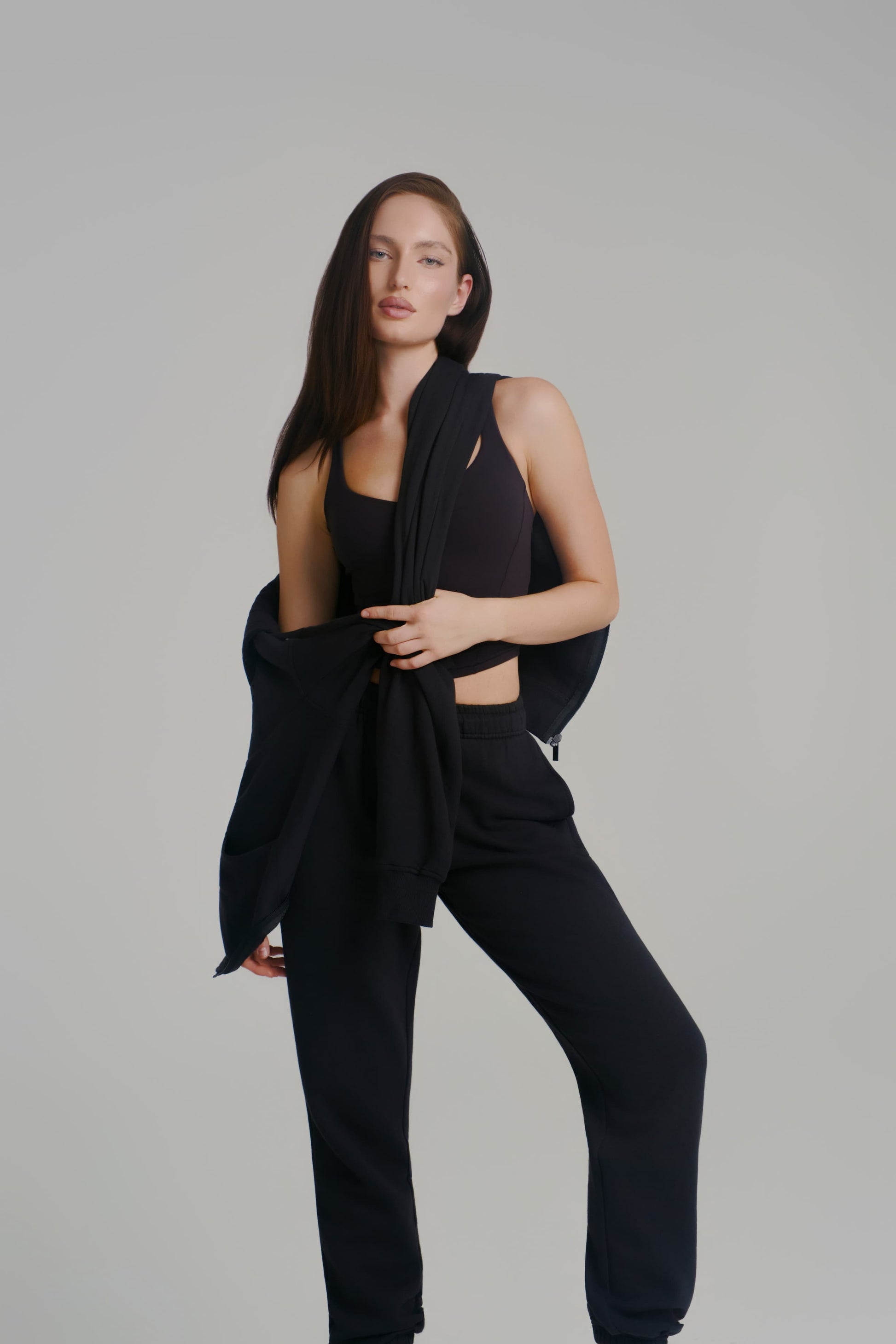 Threads Zip Hoodie - Onyx Black