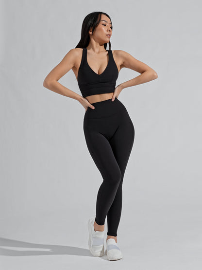 Alpha Sports Bra - Onyx Black